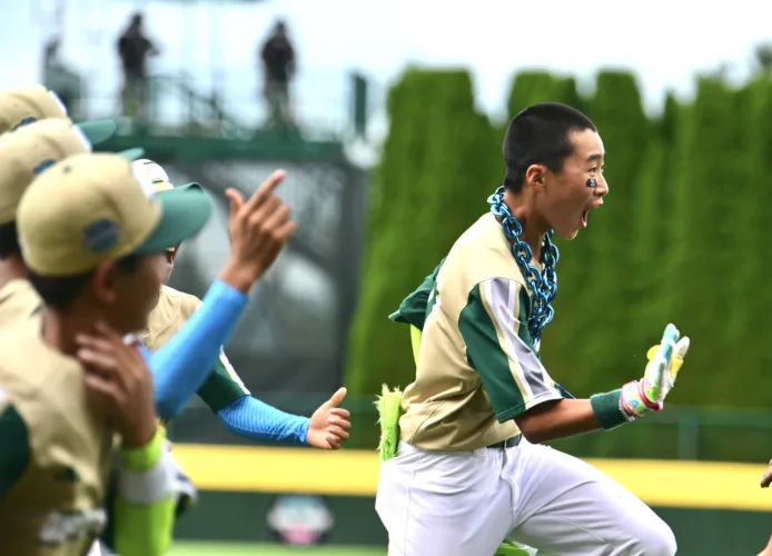 PHOTO GALLERY: South Korea vs. Canada at LLWS